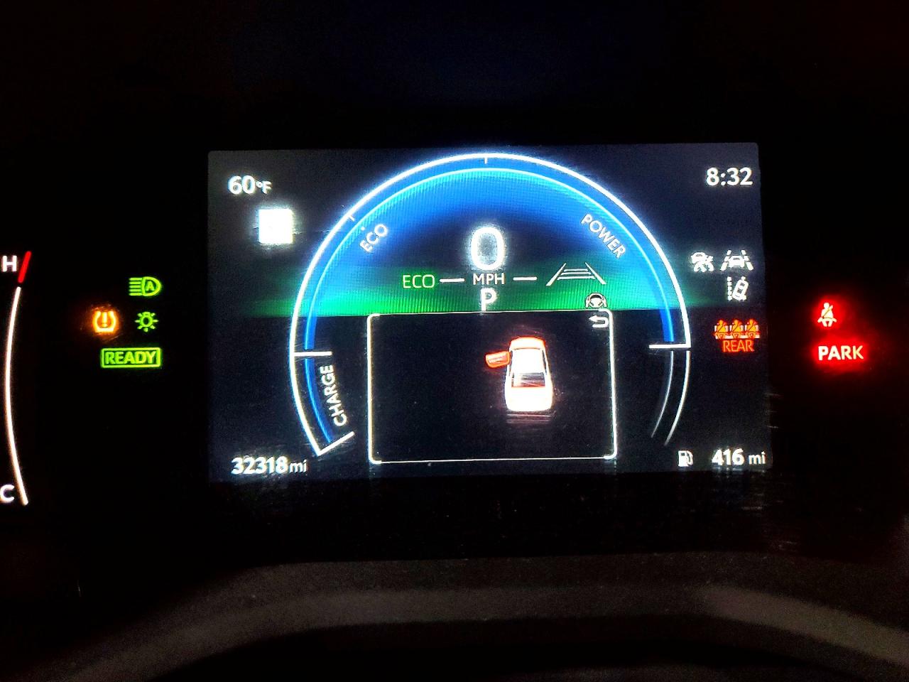 2025 TOYOTA CAMRY LE photo 17