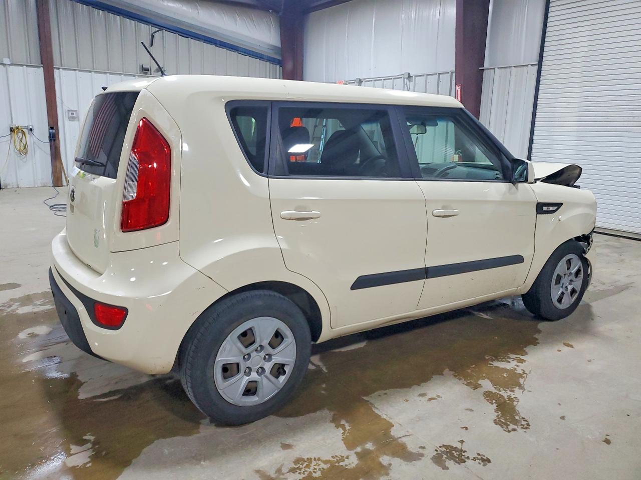 2013 KIA SOUL BASE photo 5