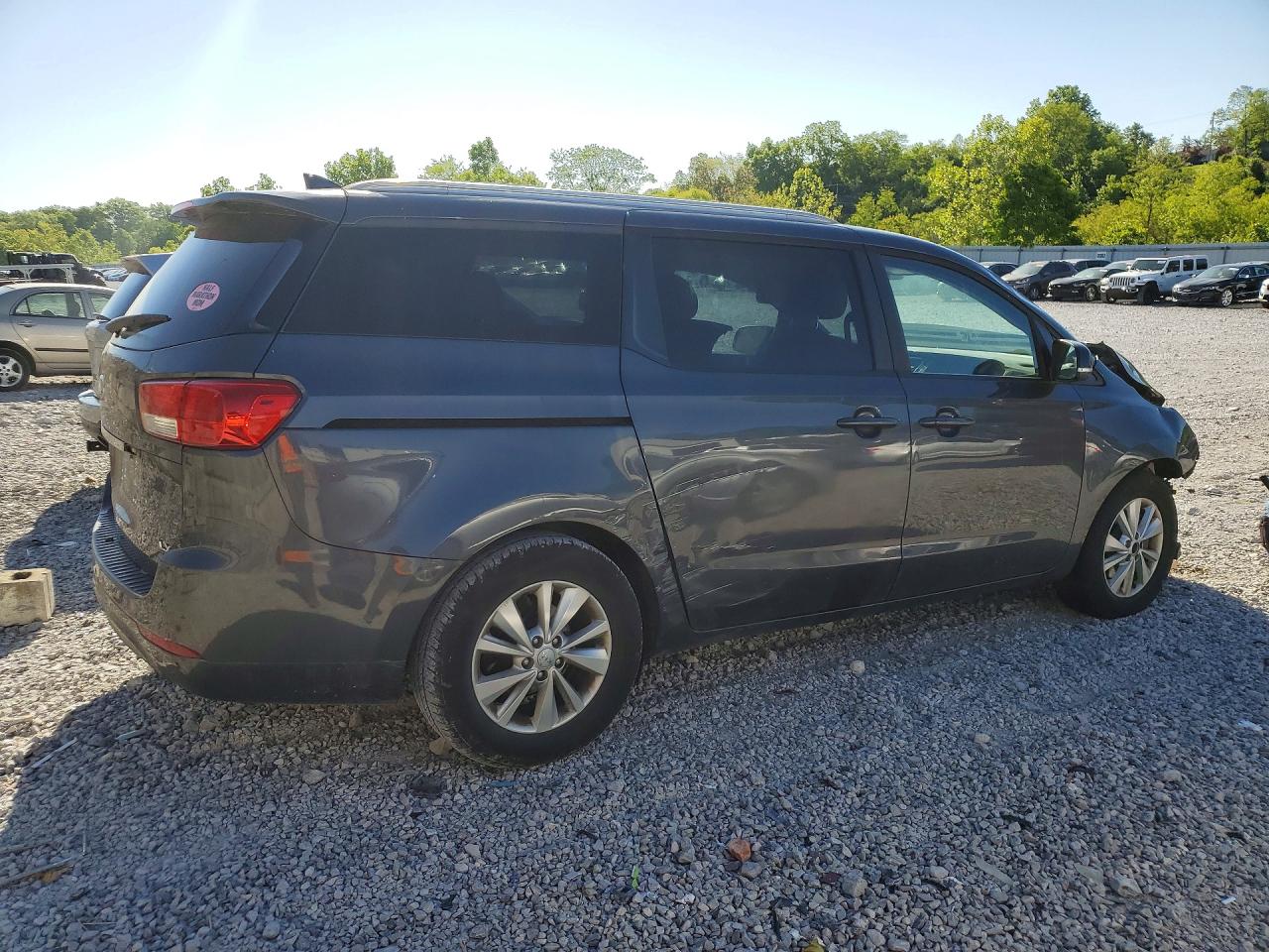 2016 KIA SEDONA LX photo 3