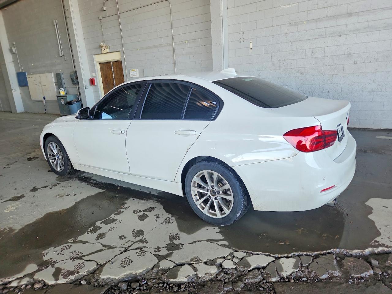 2016 BMW 320 XI photo 2