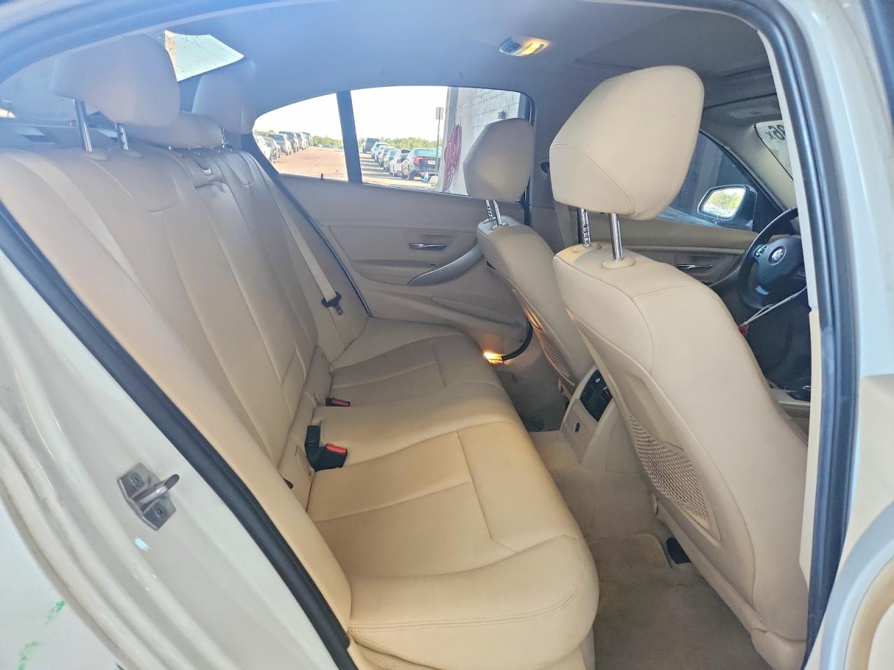 2016 BMW 320 XI photo 10