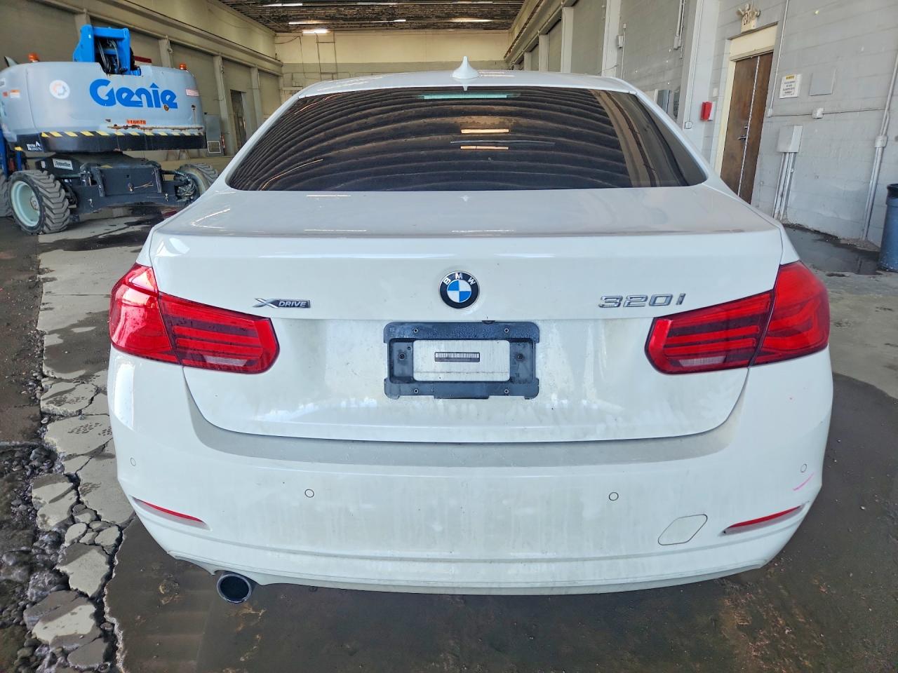 2016 BMW 320 XI photo 6