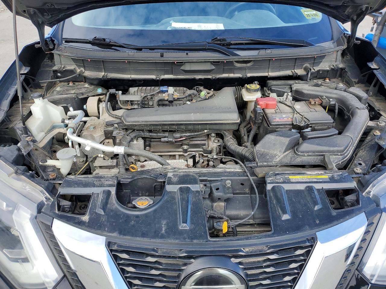 2018 NISSAN ROGUE S photo 11