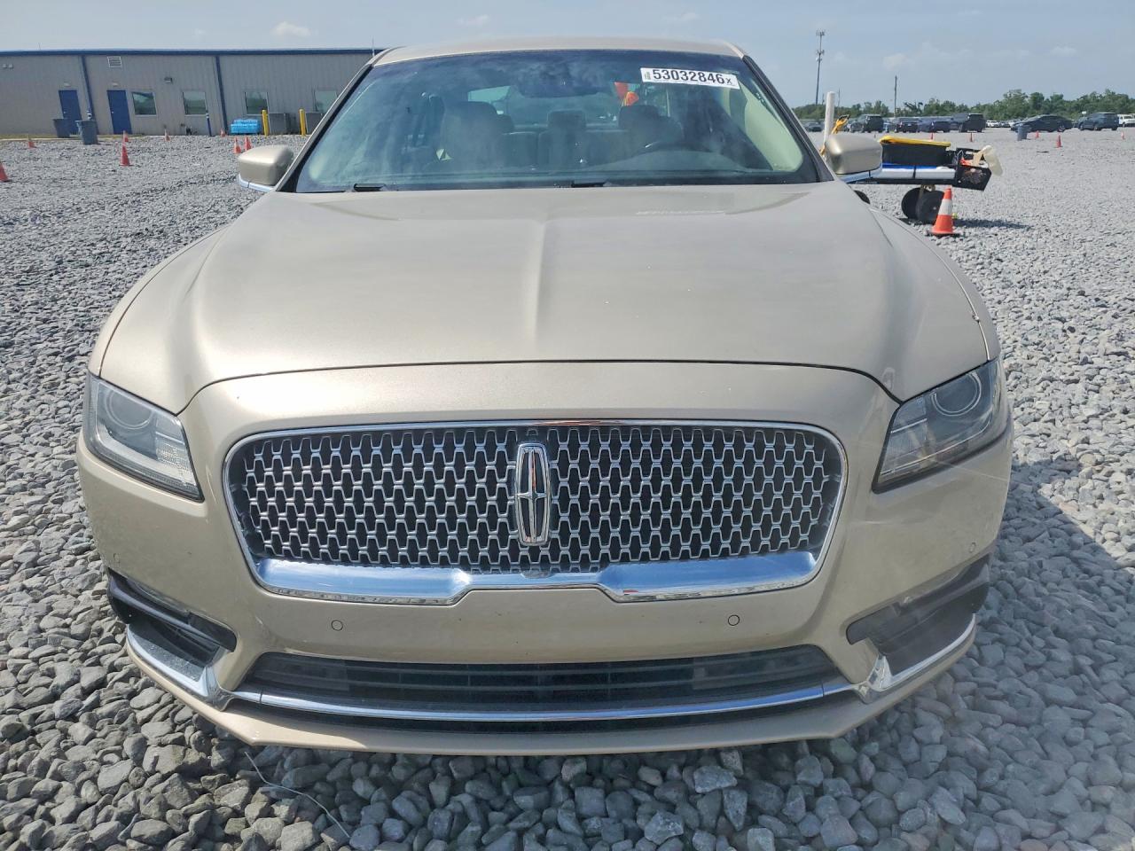 2017 LINCOLN CONTINENTAL SELECT photo 5