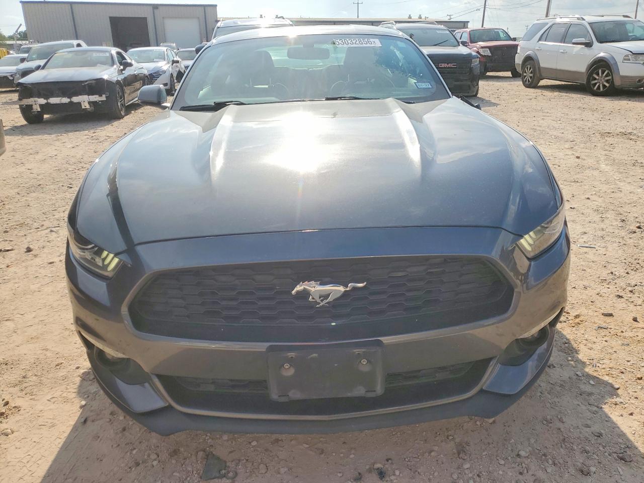 2015 FORD MUSTANG photo 9