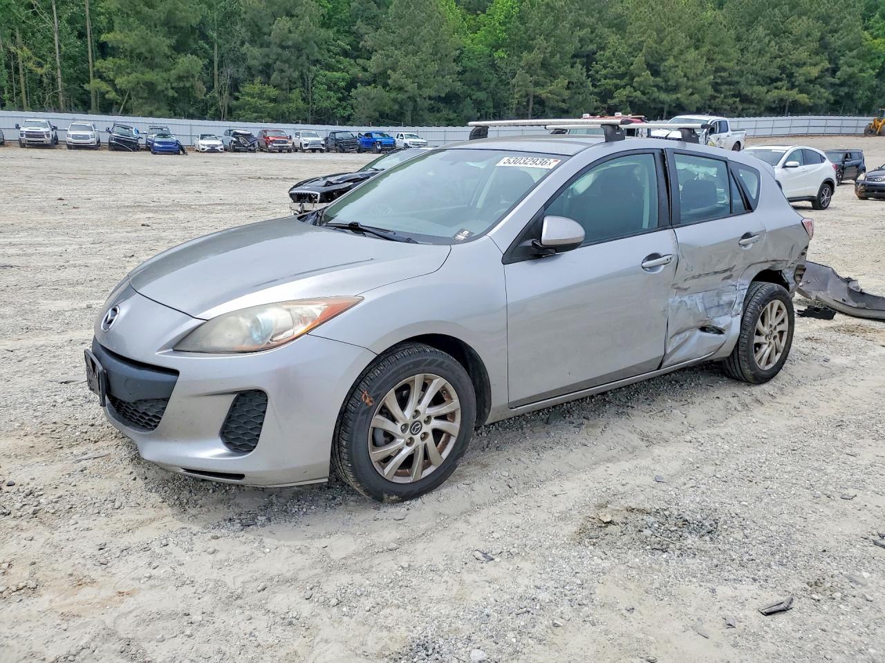2013 MAZDA 3