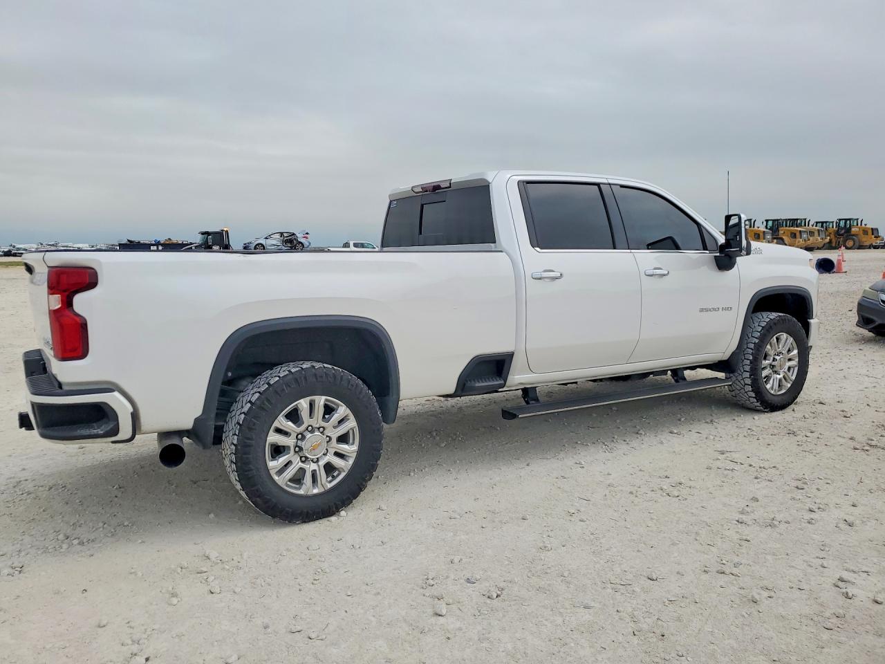 2021 CHEVROLET SILVERADO K3500 HIGH COUNTRY photo 5