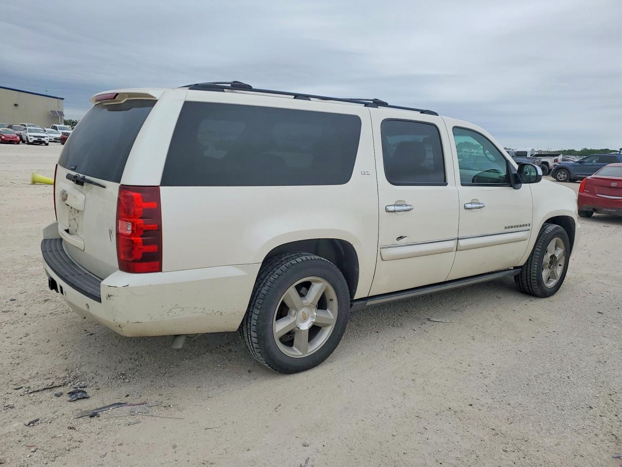 2008 CHEVROLET SUBURBAN C1500 LS photo 7