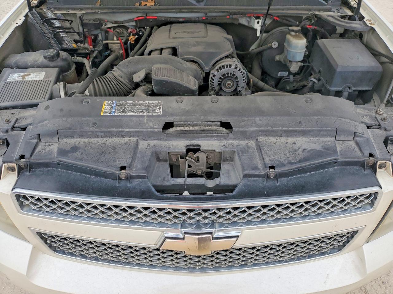 2008 CHEVROLET SUBURBAN C1500 LS photo 34