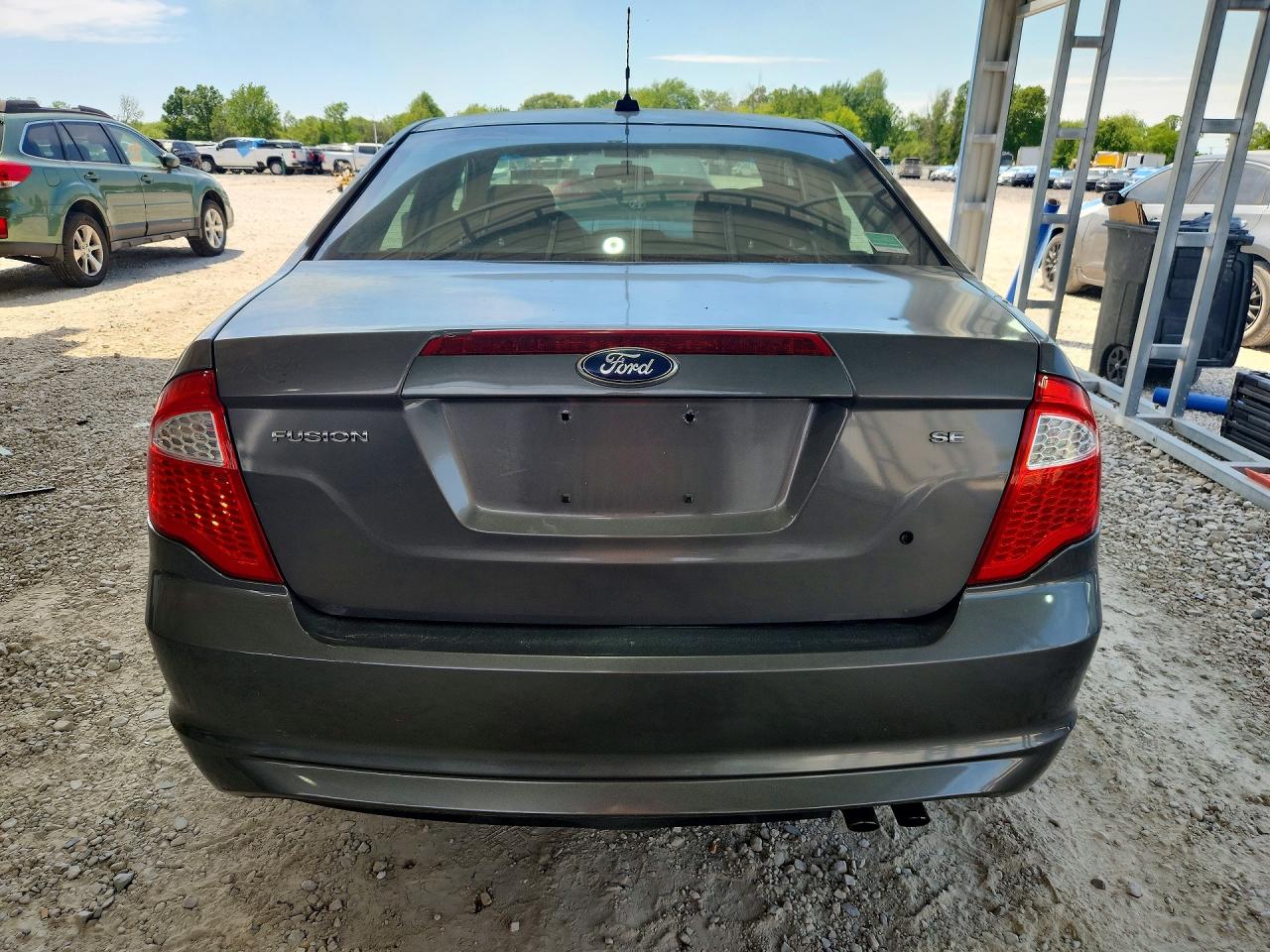 2012 FORD FUSION SE photo 6