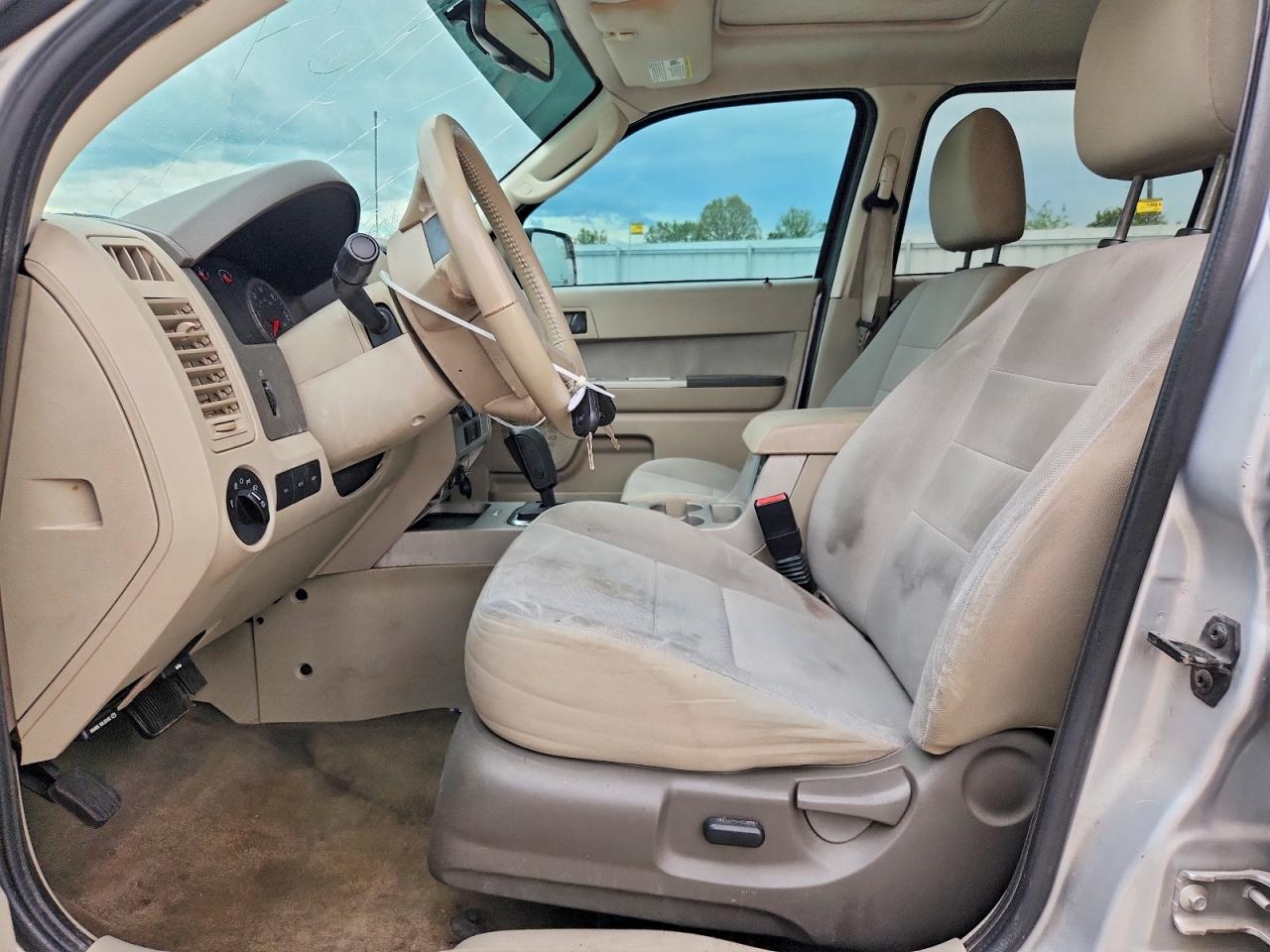 2012 FORD ESCAPE XLT photo 13