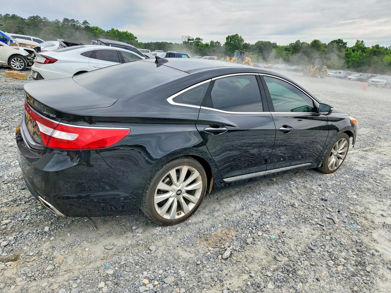 2017 HYUNDAI AZERA LIMITED photo 3