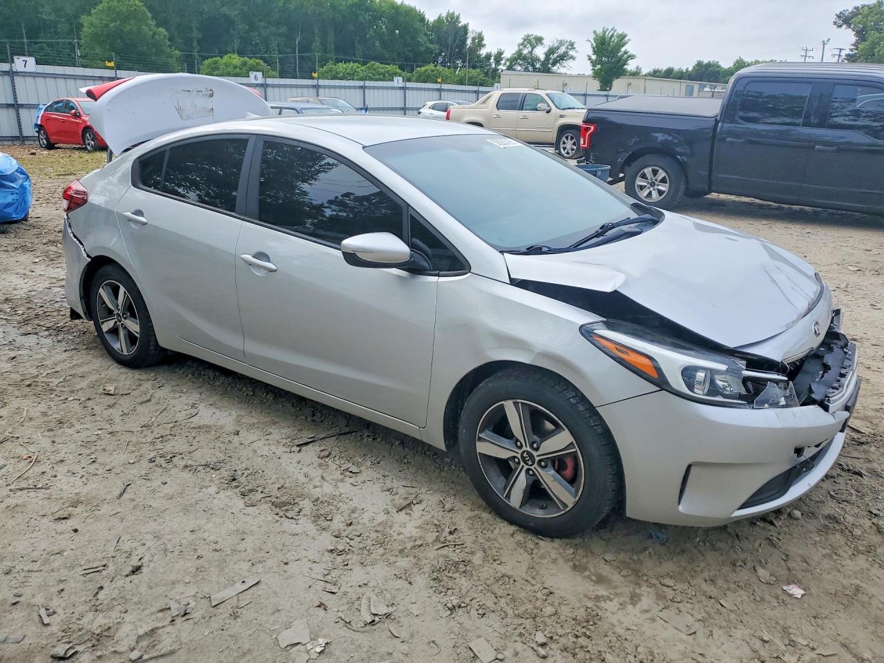 2018 KIA FORTE LX photo 10