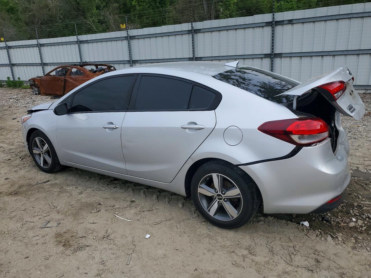 2018 KIA FORTE LX photo 4