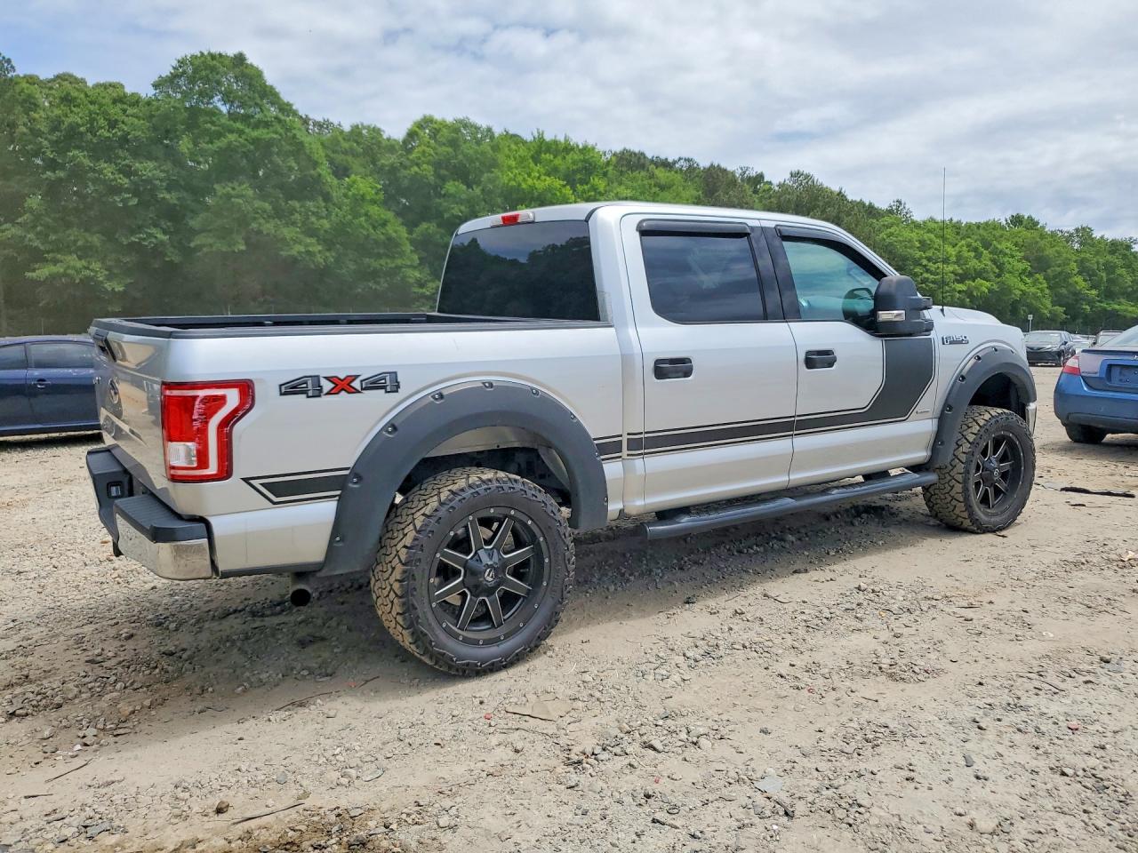 2017 FORD F150 SUPERCREW photo 5