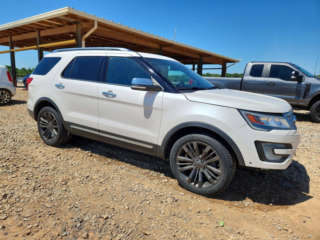 2017 FORD EXPLORER PLATINUM photo 10