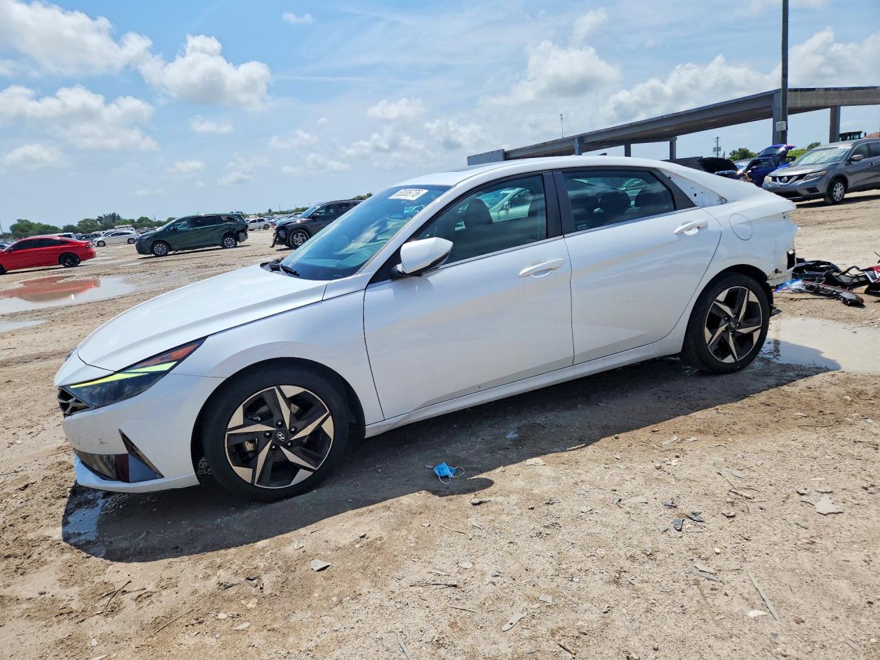 2021 HYUNDAI ELANTRA