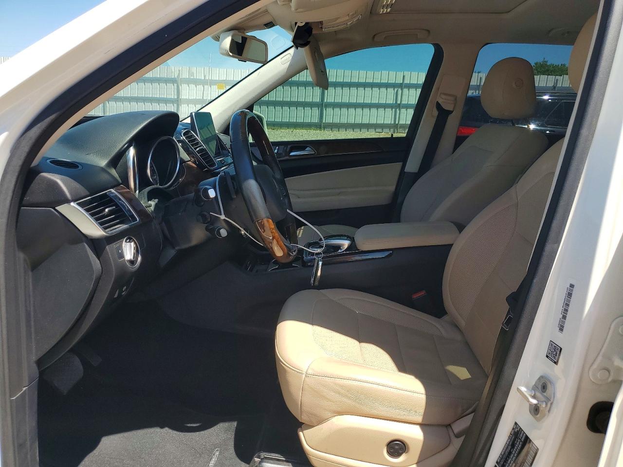 2016 MERCEDES-BENZ GLE 300D 4MATIC photo 13