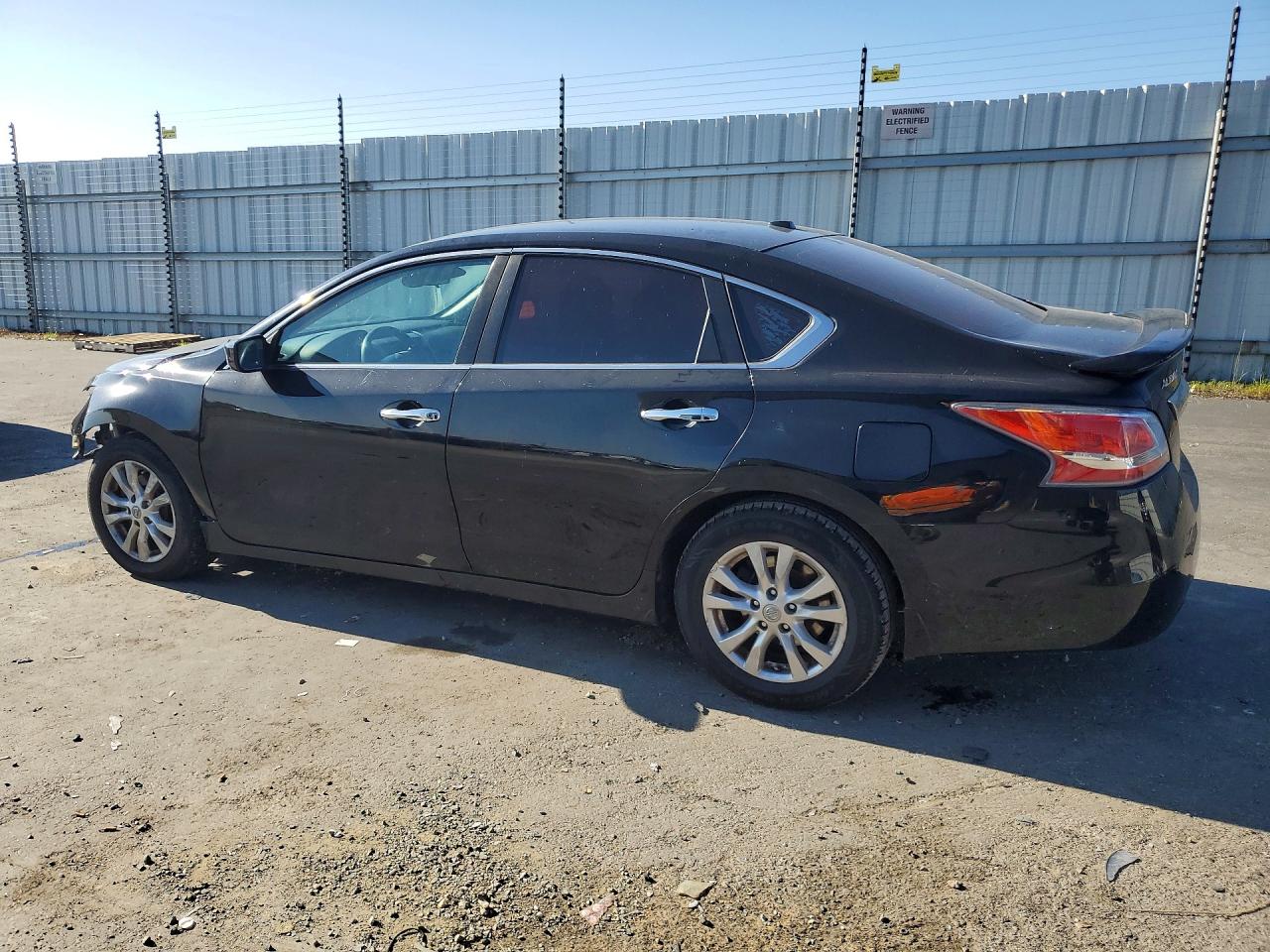 2014 NISSAN ALTIMA 2.5 S photo 2