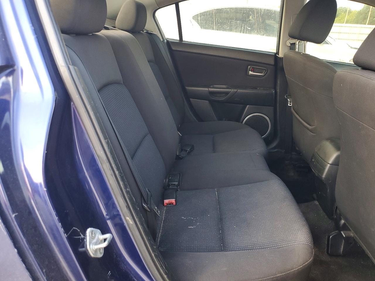 2005 MAZDA 3 S photo 28