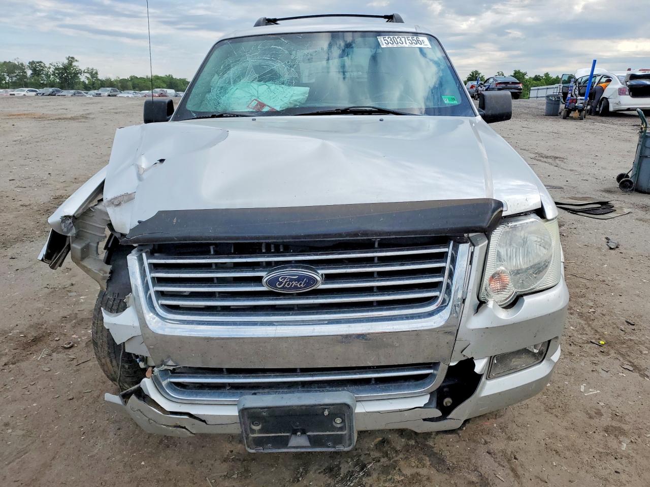 2009 FORD EXPLORER XLT photo 5