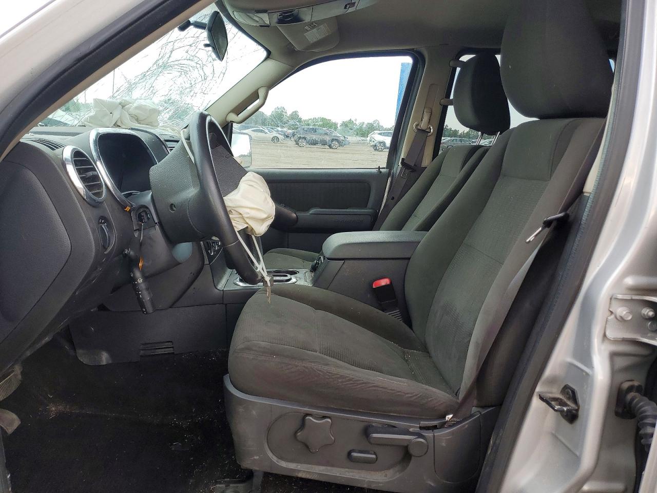 2009 FORD EXPLORER XLT photo 7