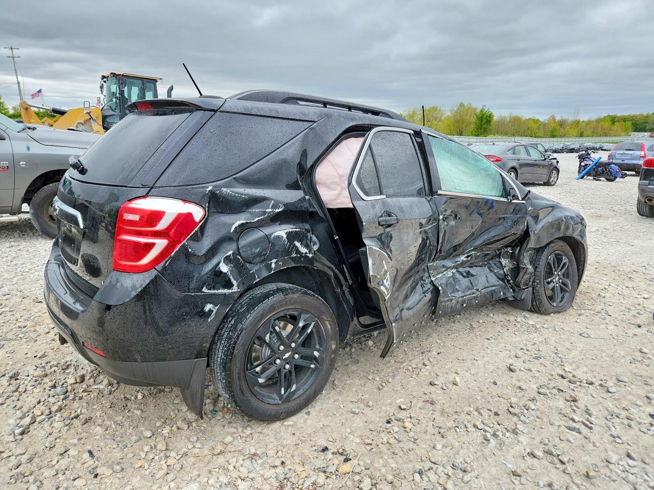 2017 CHEVROLET EQUINOX LT photo 5