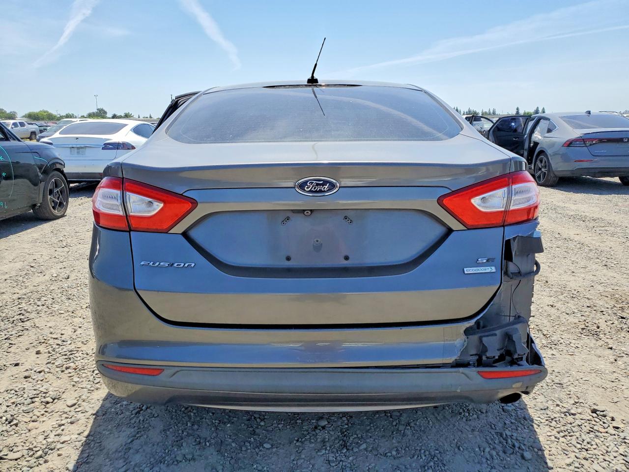 2013 FORD FUSION SE photo 11