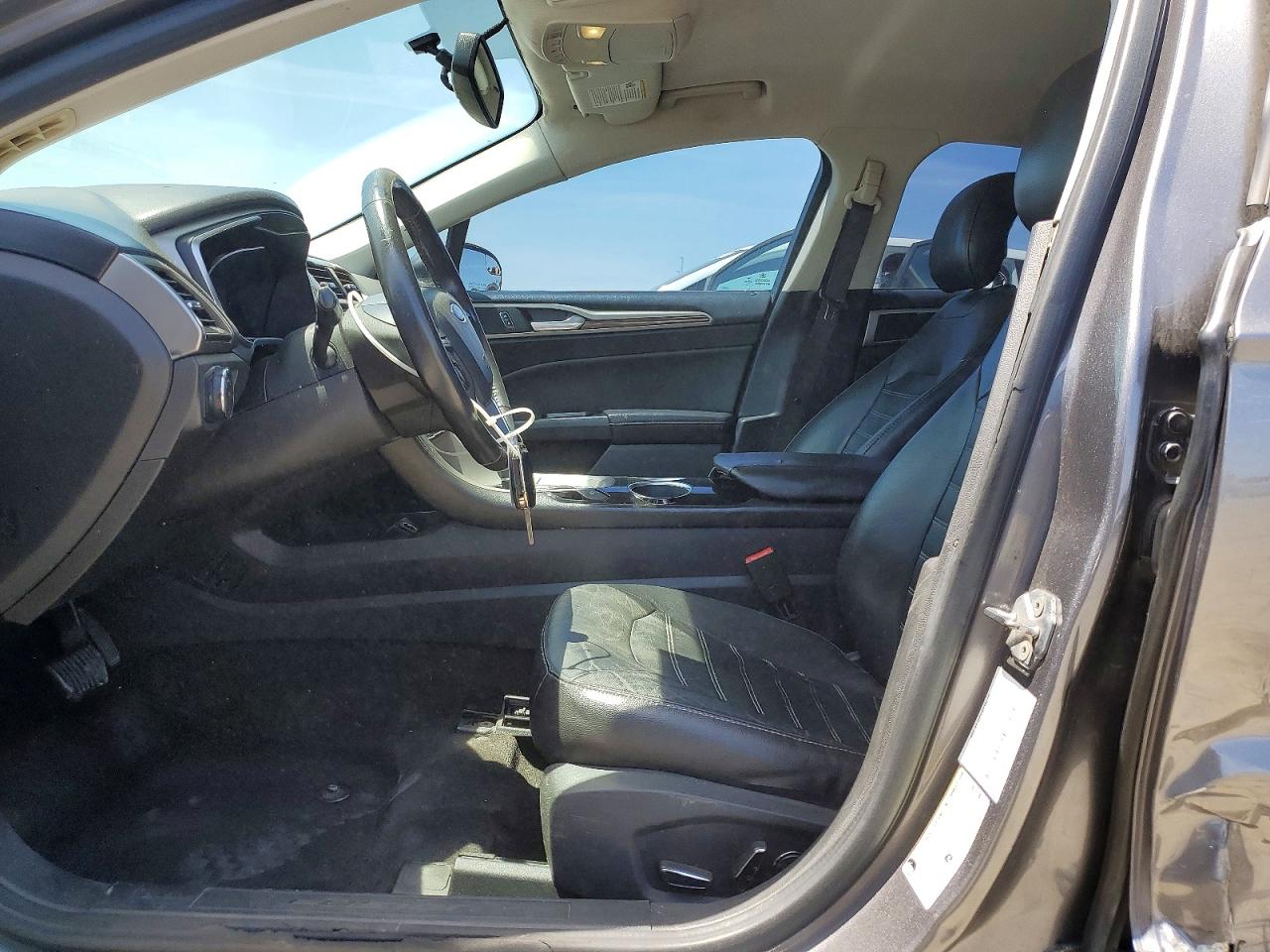 2013 FORD FUSION SE photo 13