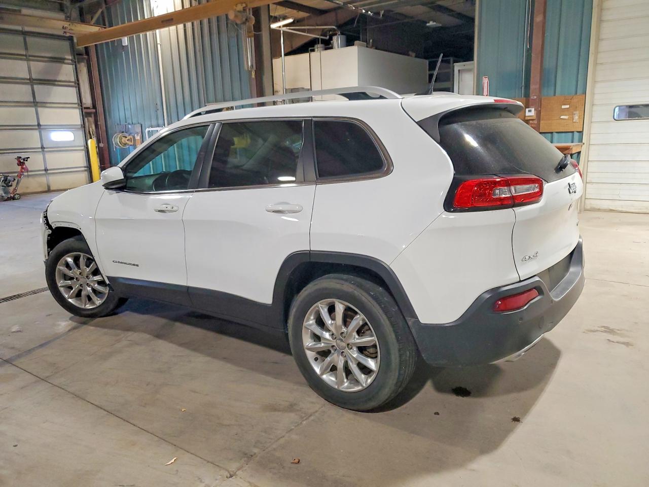 2017 JEEP CHEROKEE LIMITED photo 4