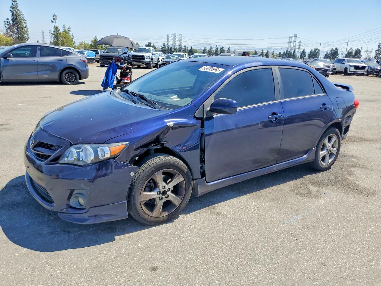 2013 TOYOTA COROLLA