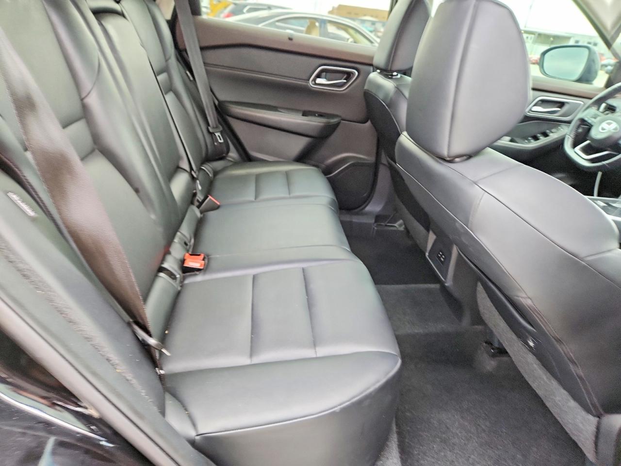 2021 NISSAN ROGUE SV photo 28
