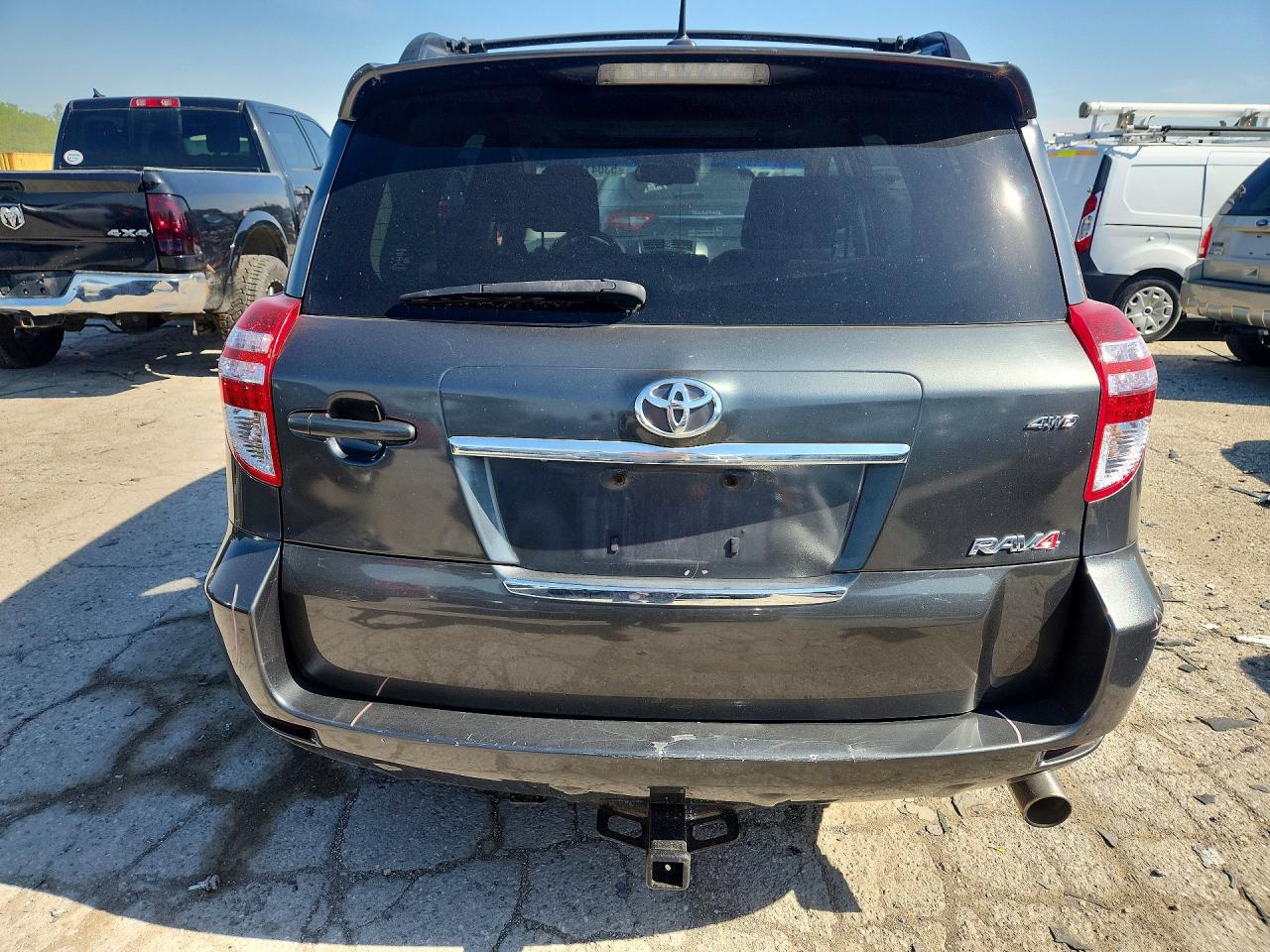 2011 TOYOTA RAV4 SPORT photo 11