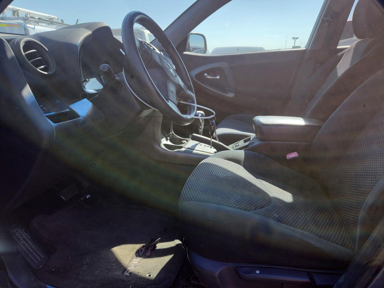 2011 TOYOTA RAV4 SPORT photo 13