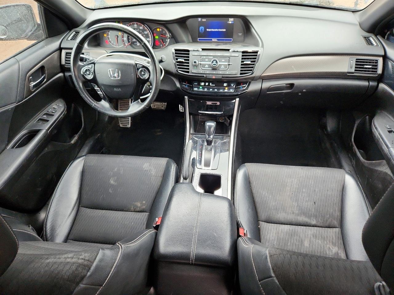 2017 HONDA ACCORD SPORT photo 22