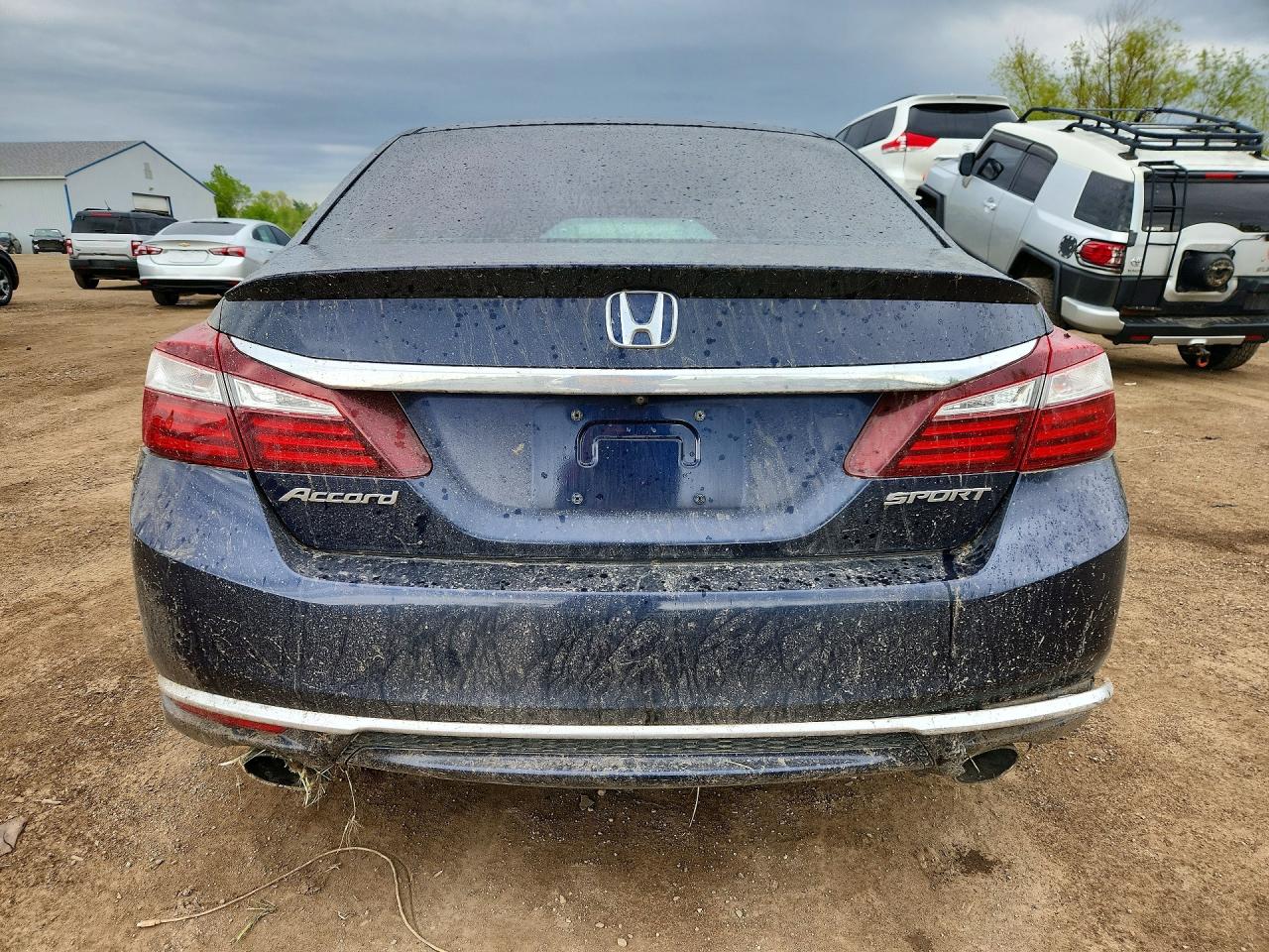 2017 HONDA ACCORD SPORT photo 16