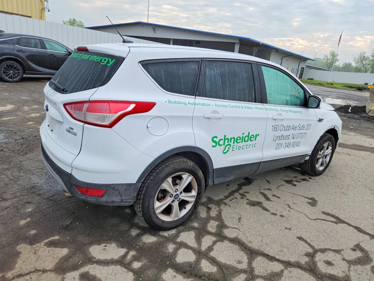 2016 FORD ESCAPE SE photo 5