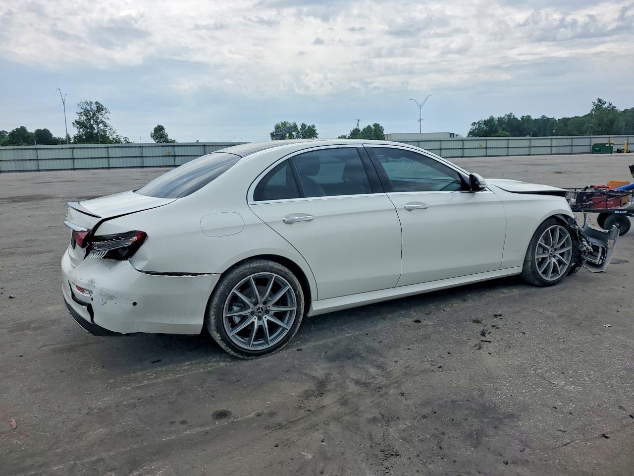 2022 MERCEDES-BENZ E 350 photo 5