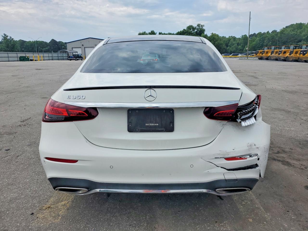 2022 MERCEDES-BENZ E 350 photo 11