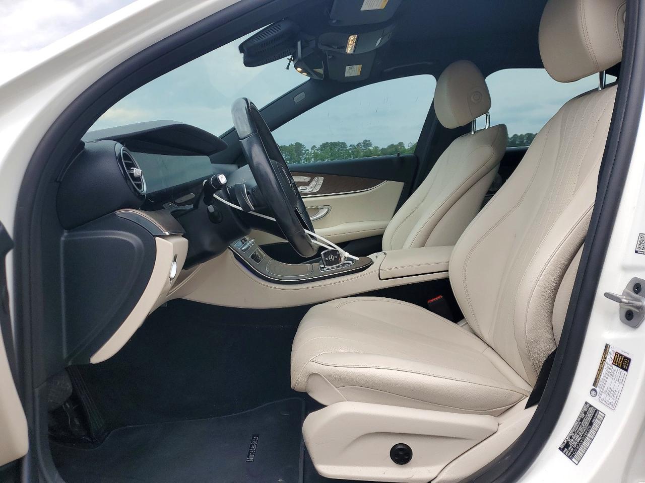 2022 MERCEDES-BENZ E 350 photo 13