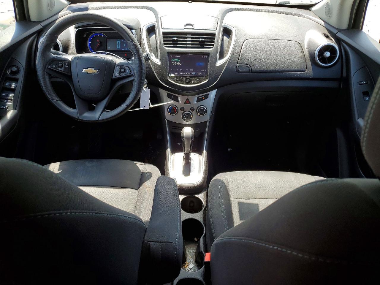 2015 CHEVROLET TRAX 1LT photo 8