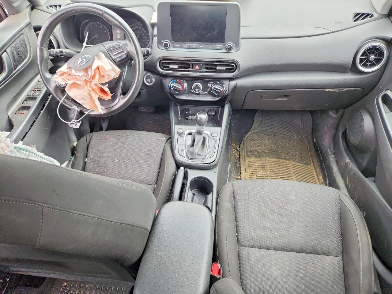 2022 HYUNDAI KONA SE photo 15