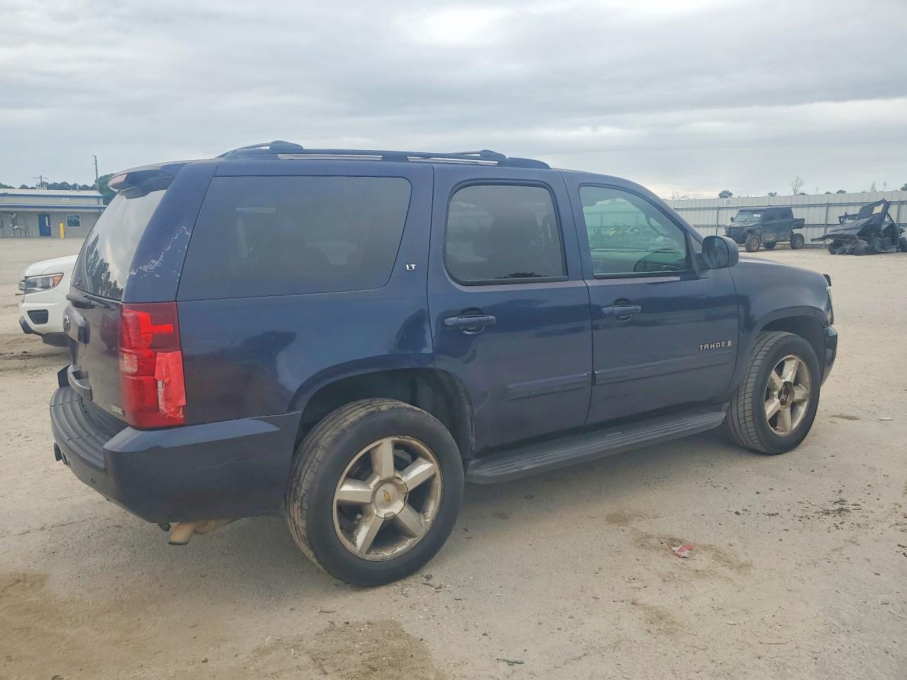 2007 CHEVROLET TAHOE K1500 photo 3