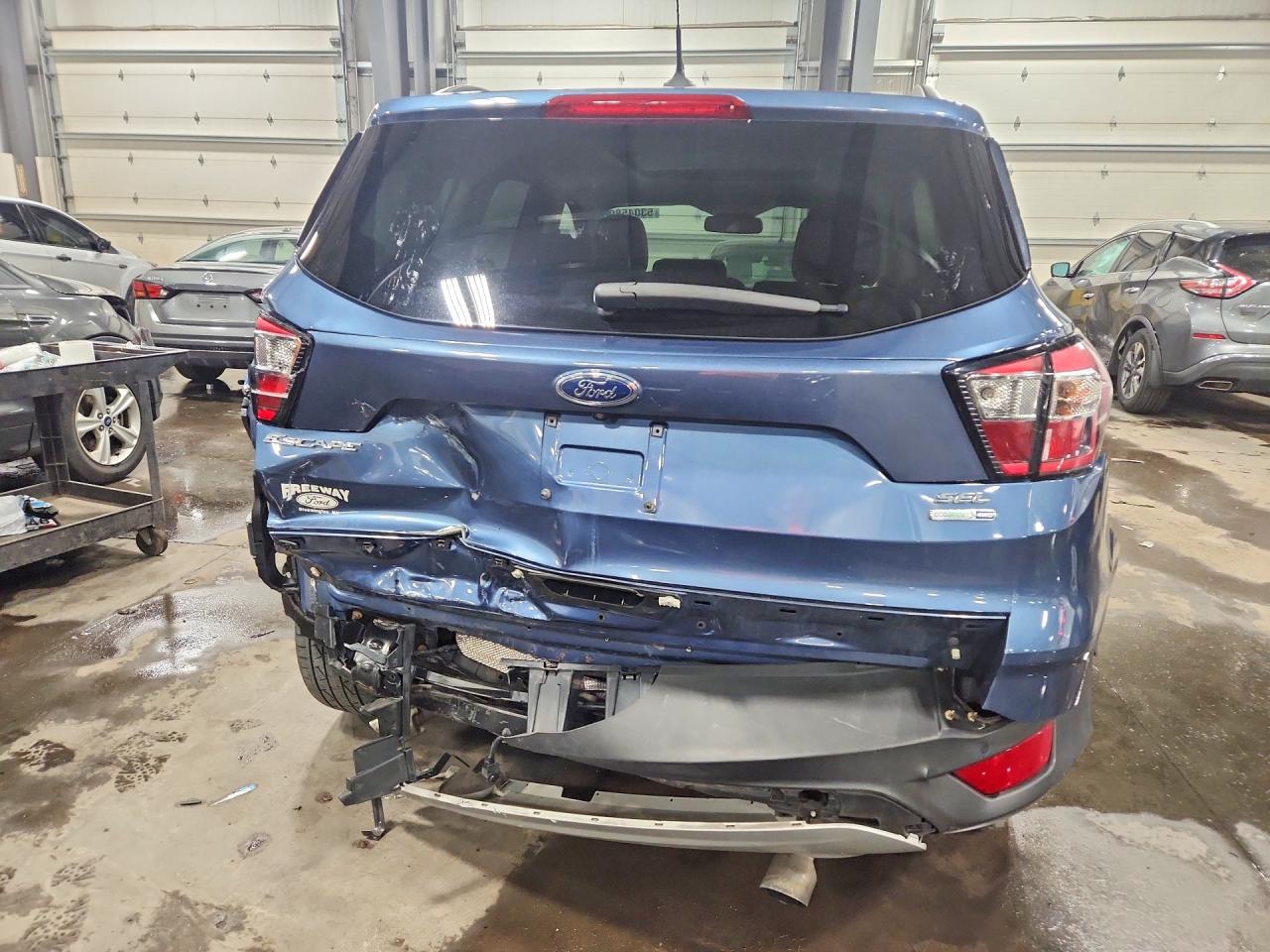 2018 FORD ESCAPE SEL photo 11