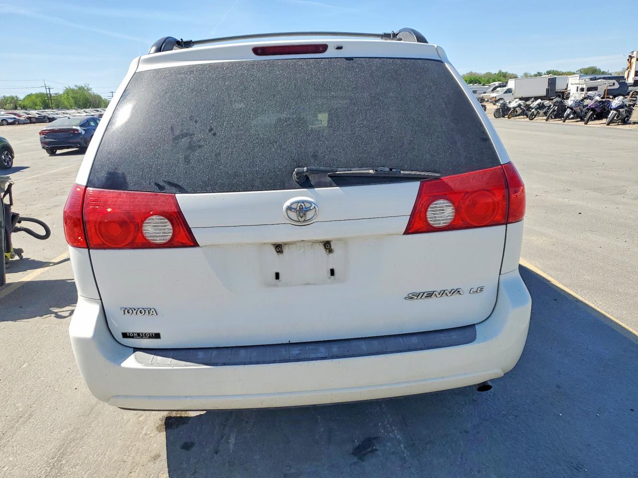 2007 TOYOTA SIENNA LE 8-PASSENGER photo 16
