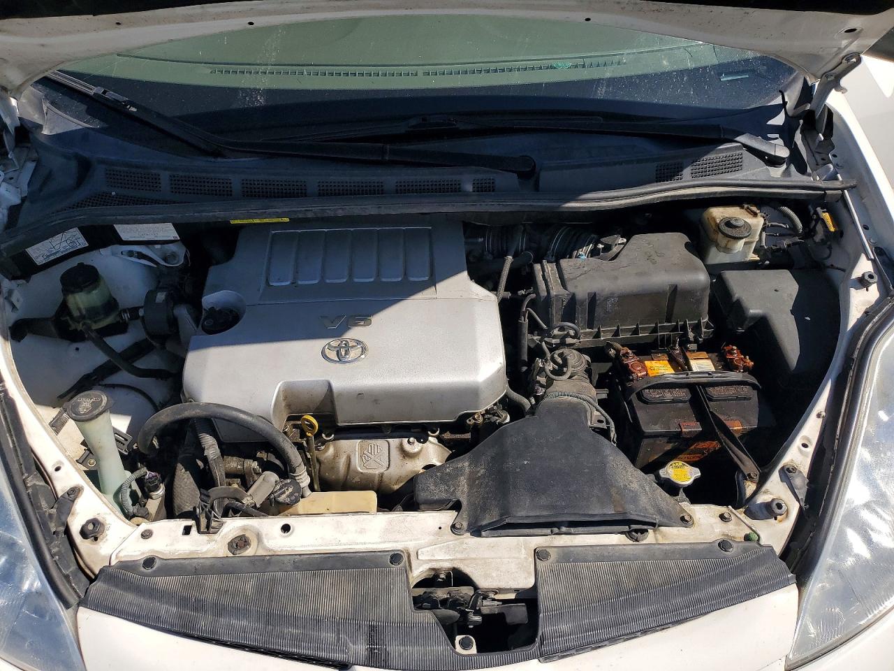 2007 TOYOTA SIENNA LE 8-PASSENGER photo 34