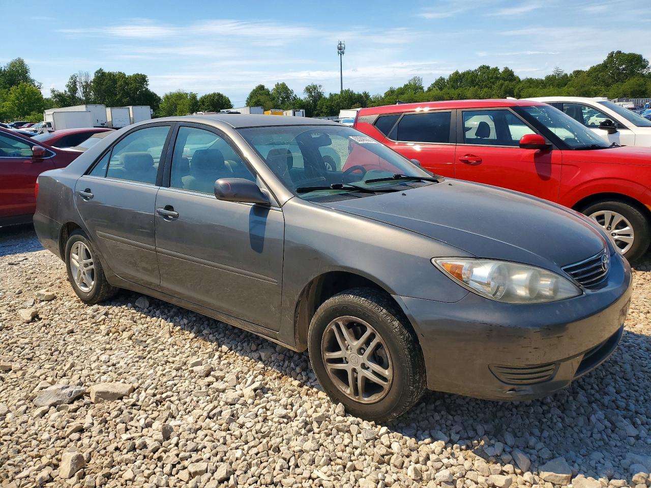 2005 TOYOTA CAMRY LE photo 10