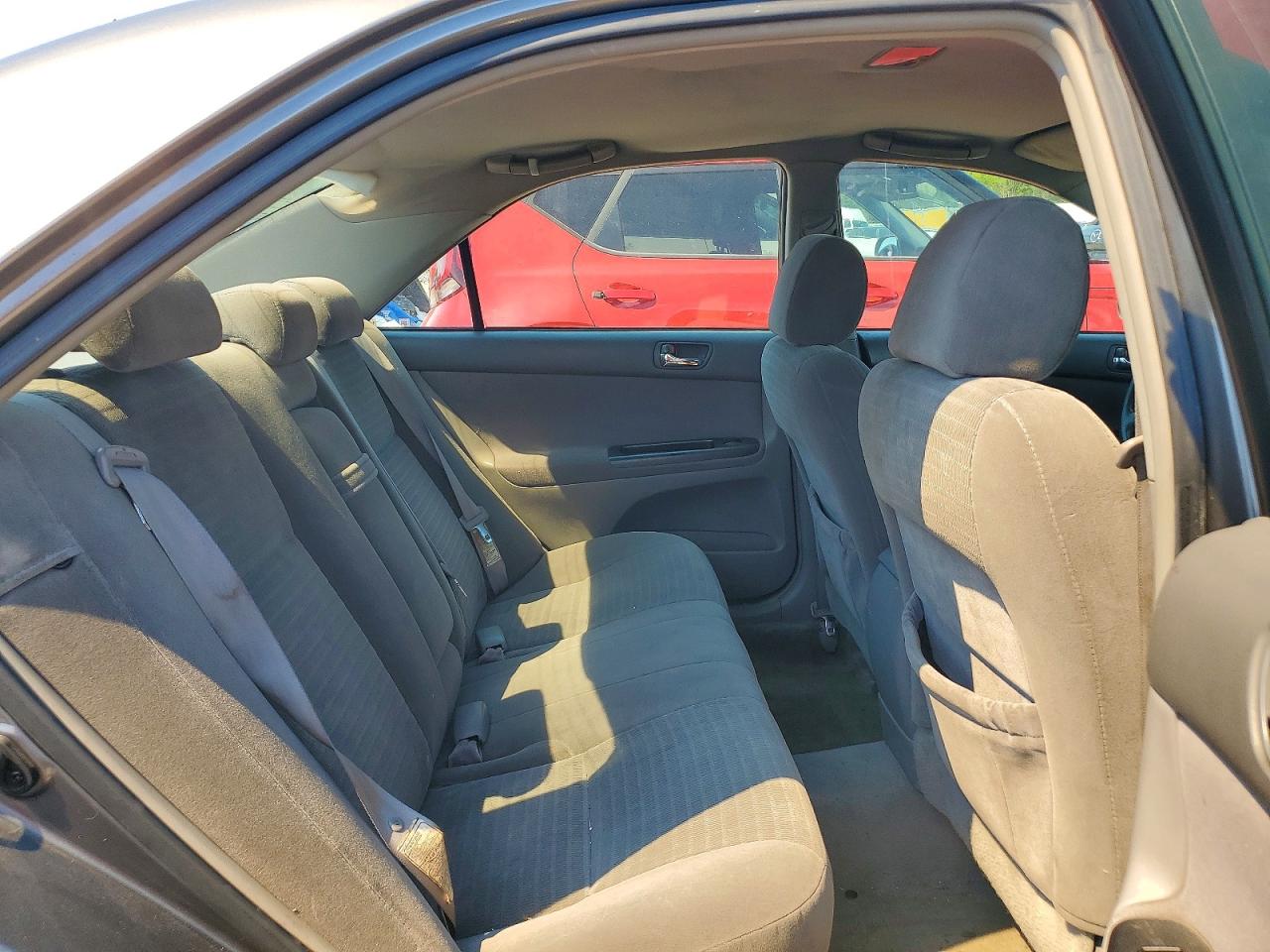 2005 TOYOTA CAMRY LE photo 28
