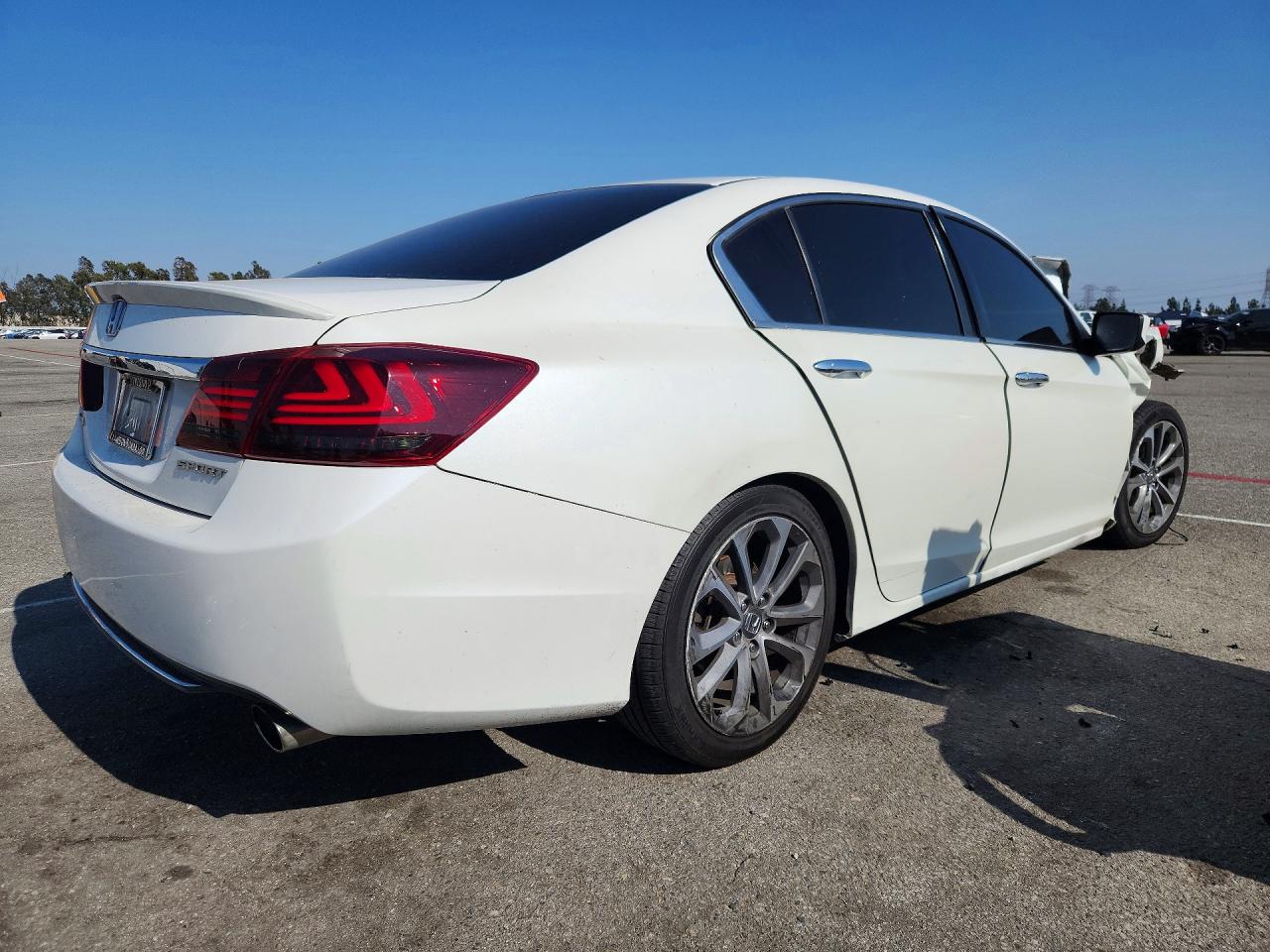 2015 HONDA ACCORD SPORT photo 7