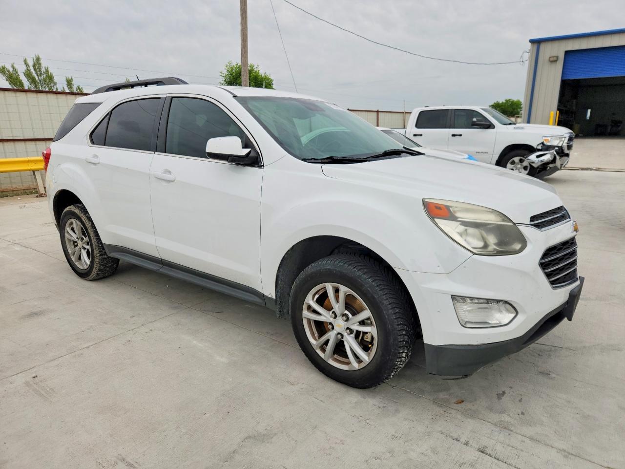 2016 CHEVROLET EQUINOX LT photo 7